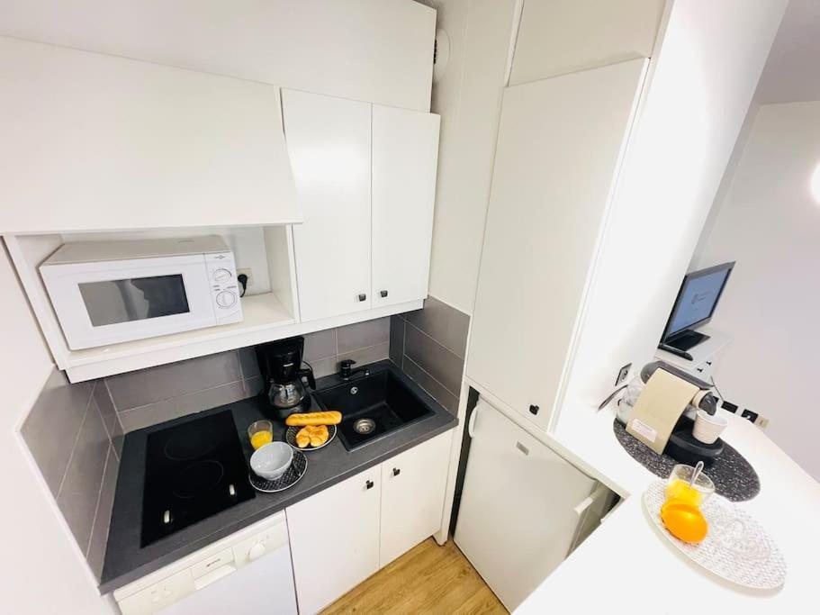 Le Chevrefeuille - Easystay83 Saint-Raphaël エクステリア 写真